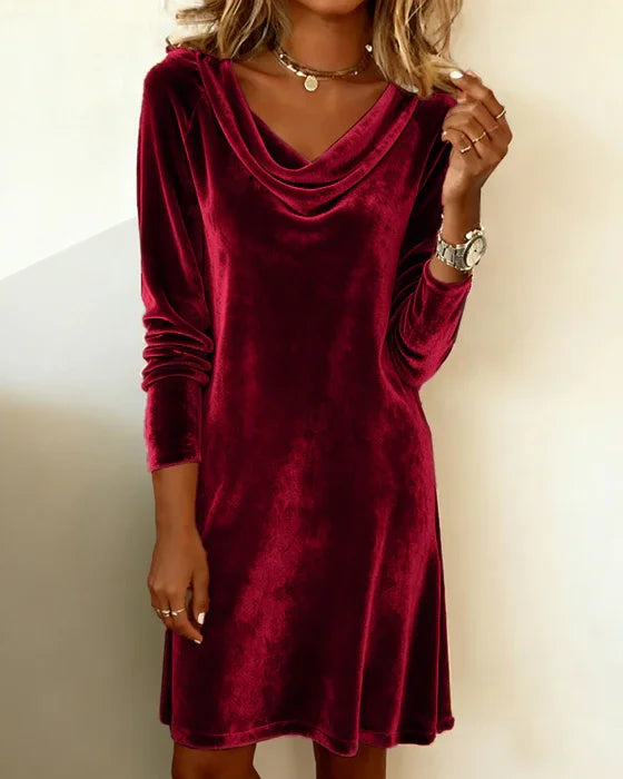 Camile| Loose Fitting Velvet Dress
